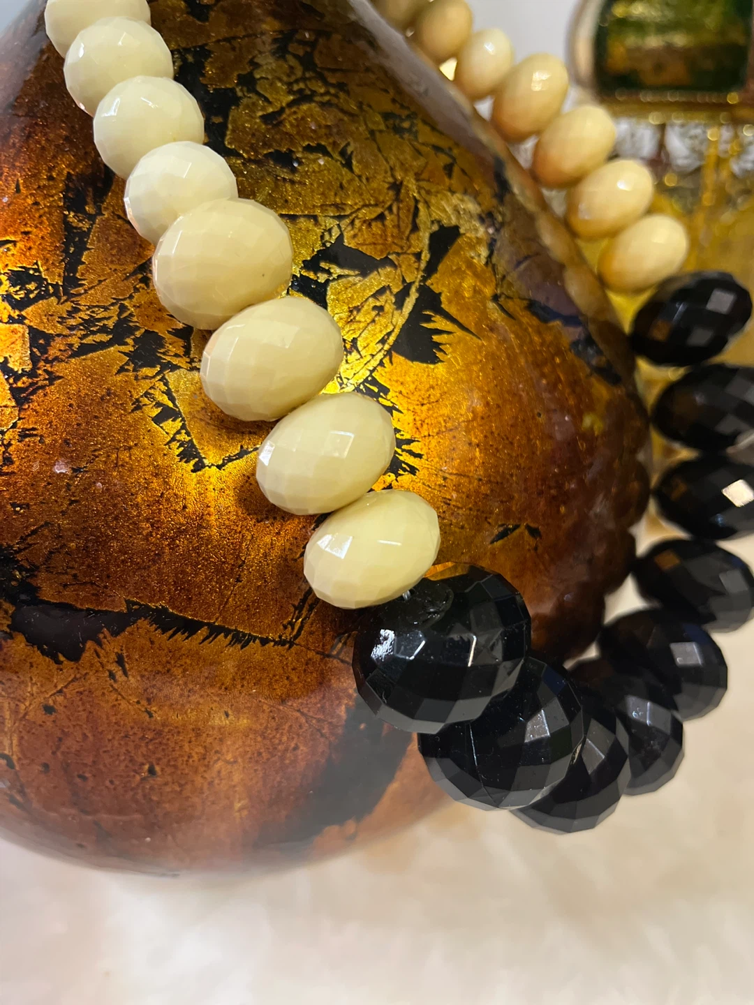 Two-Tone Beaded Necklace - Black & Cream - photo 4