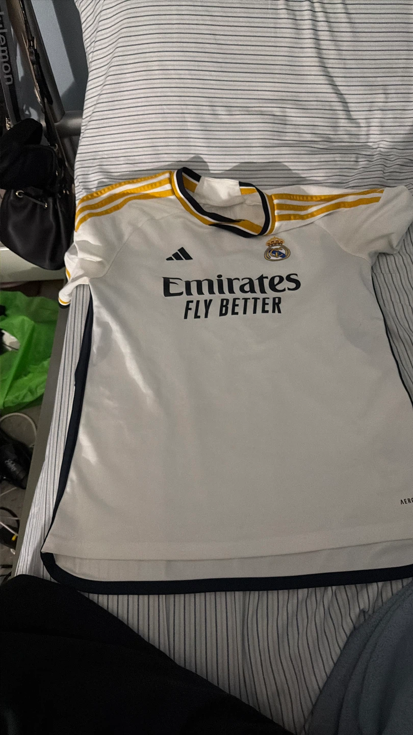 Adidas Real Madrid 2022-23 Jersey - photo 3
