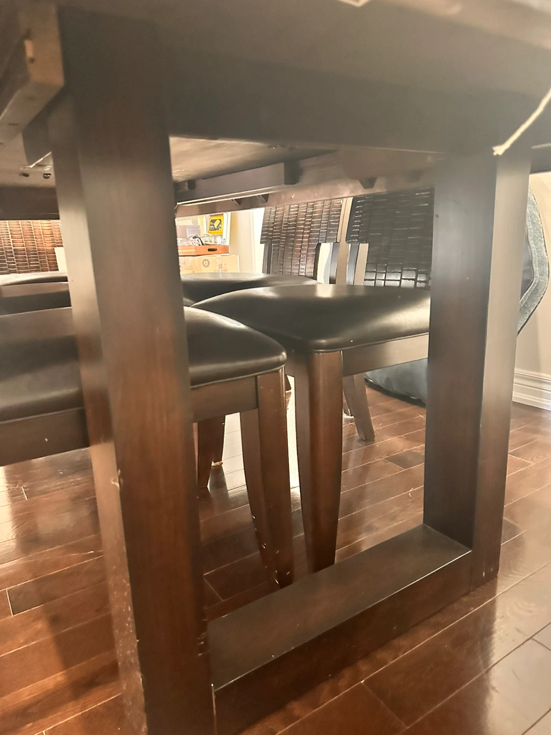 Dark Wood Dining Table with 6 Chairs - photo 3