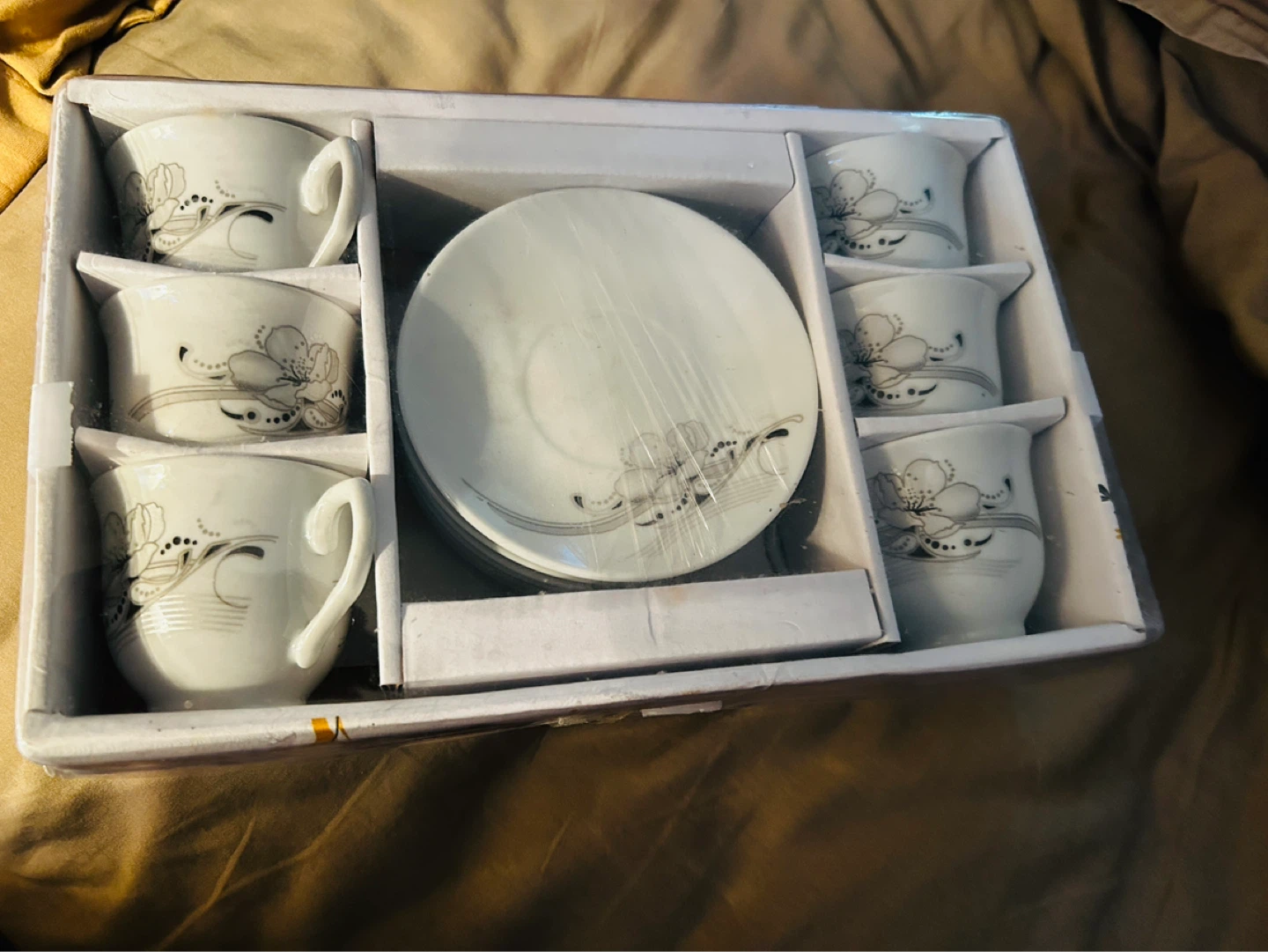 Demitasse, Arabic, Turkish 12-pc Cup & Saucer Set