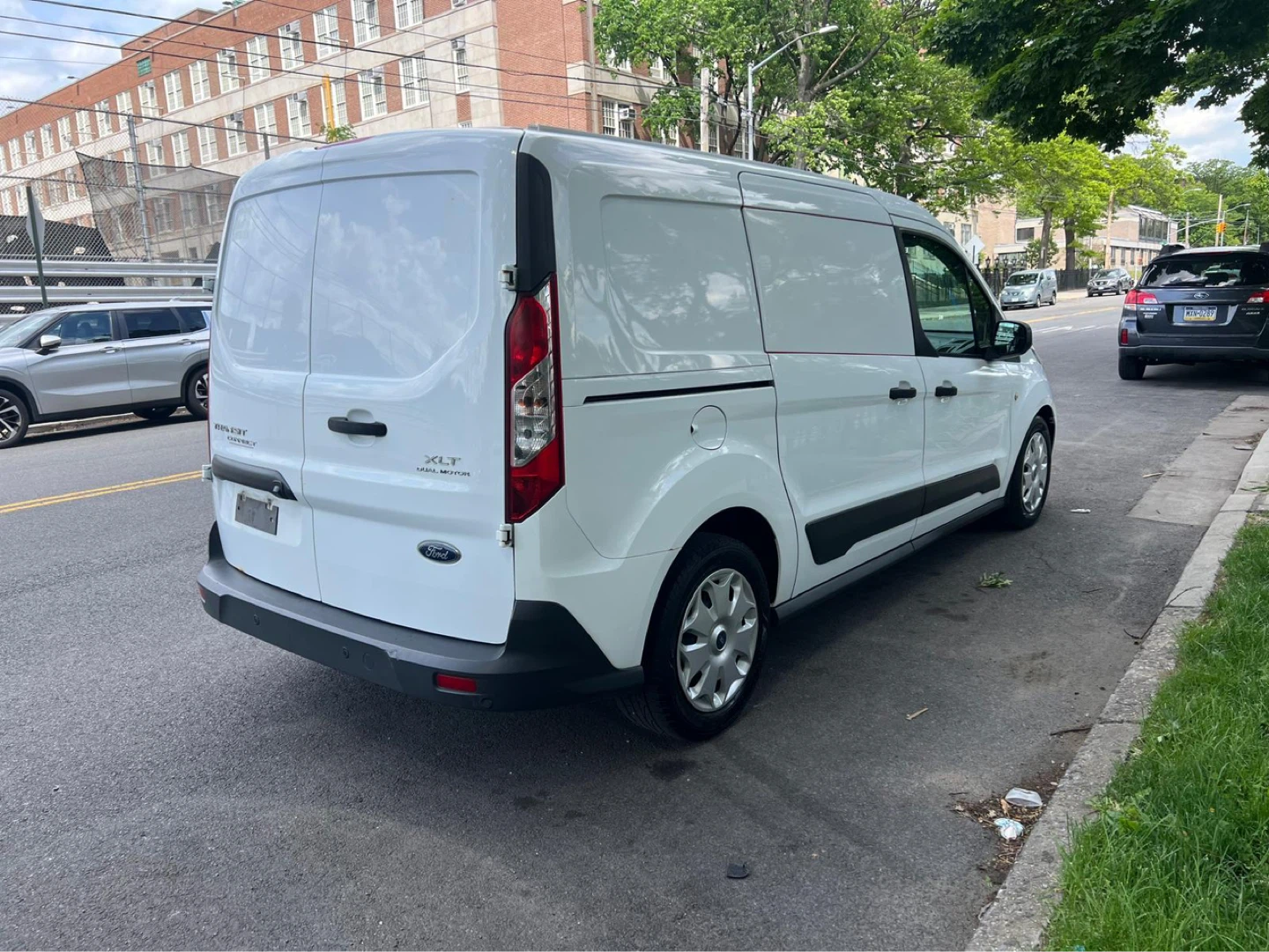 2017 Ford Transit Connect XLT Cargo Van - photo 4