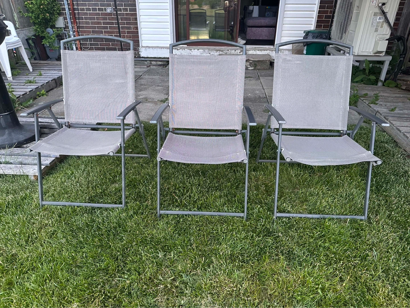 Set of 3 Grey Folding Outdoor Chairs