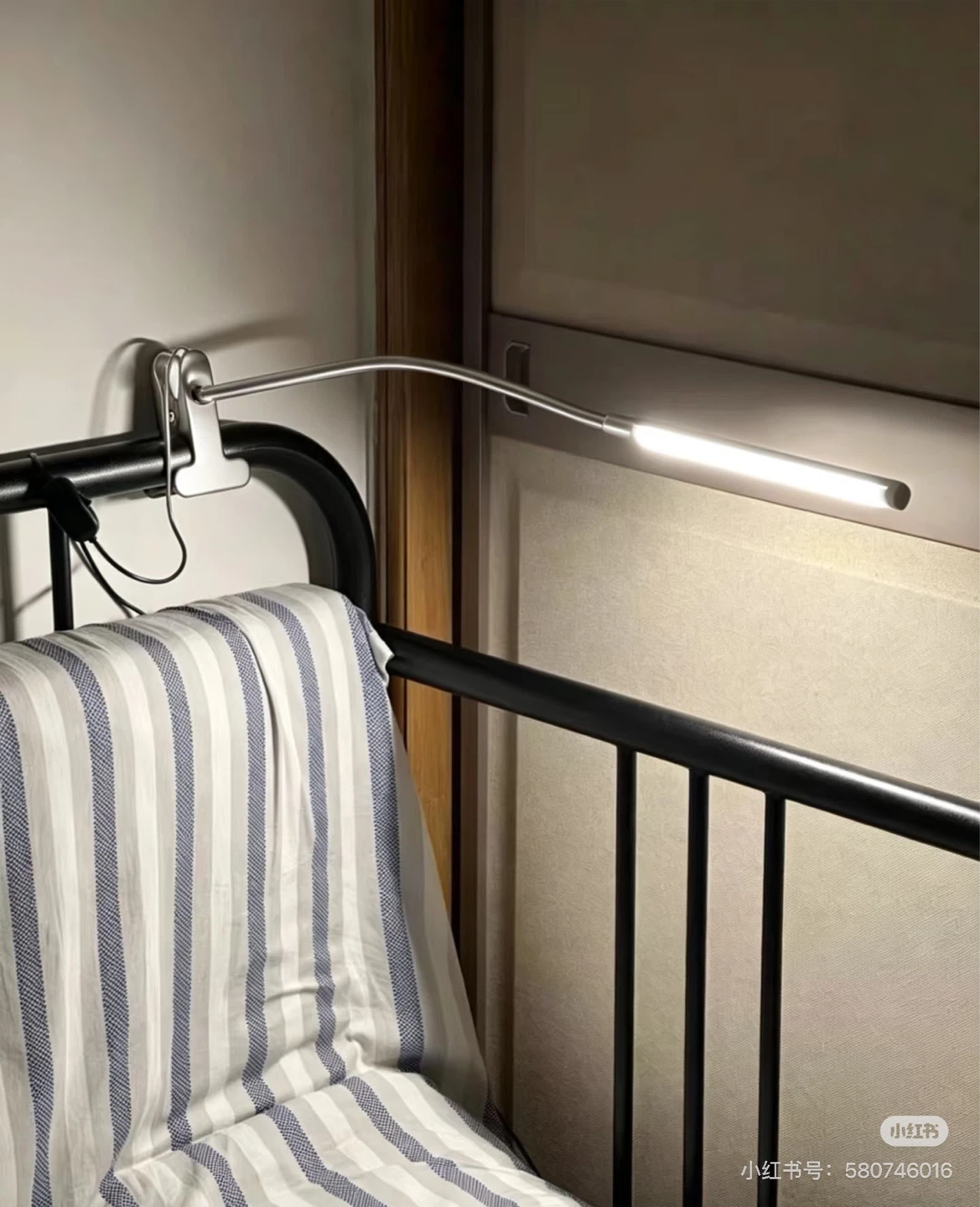 Clip-on LED Reading Light