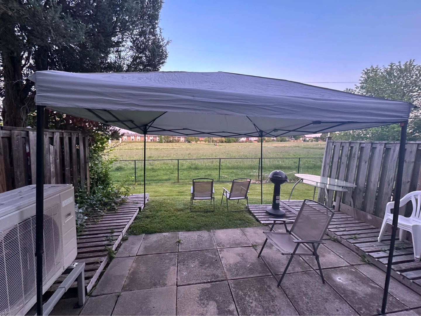 Pop-up Canopy Tent