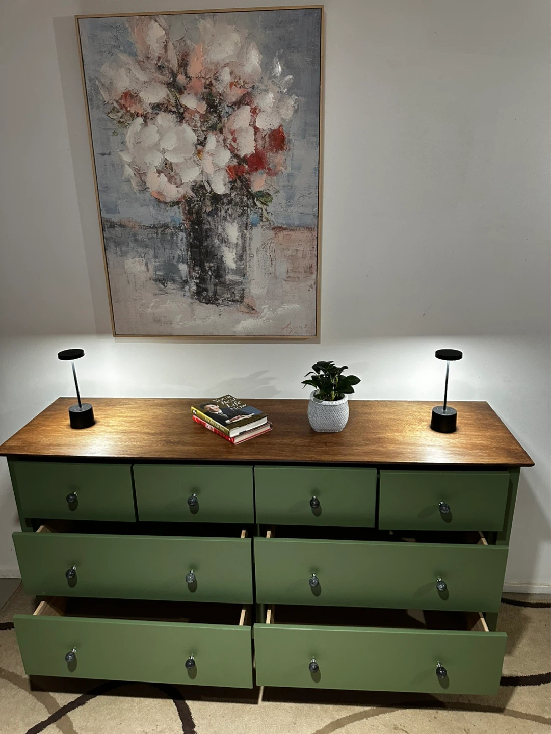 Green Dresser with 8 Drawers - photo 2