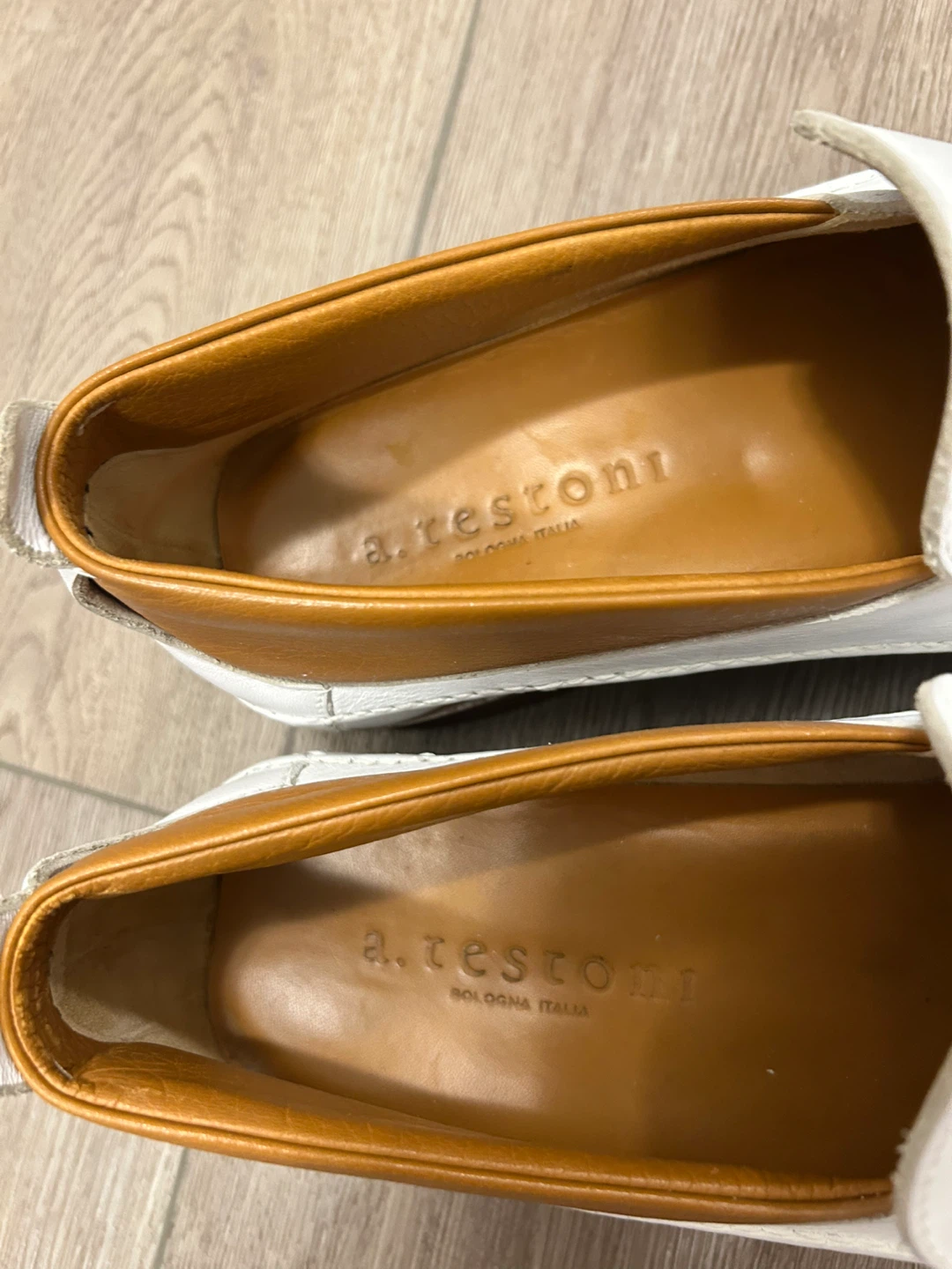 A. Testoni White Leather Slip-On Loafers Men's Size 7.5 - photo 4