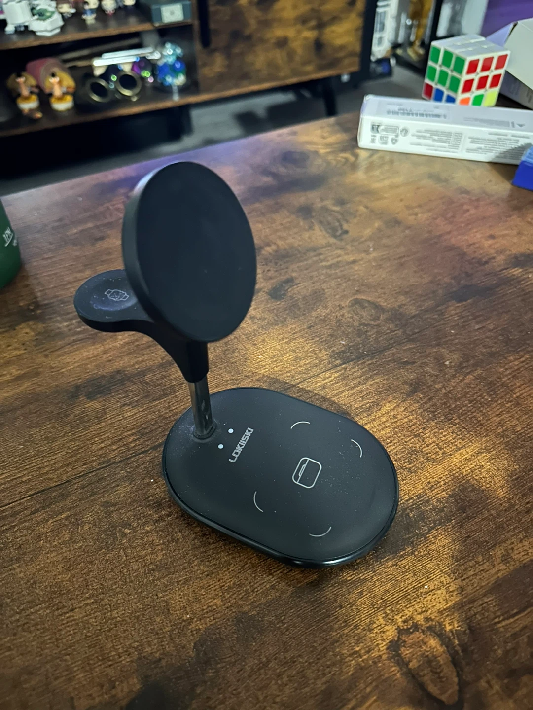 LOKIISKI Wireless Charging Stand