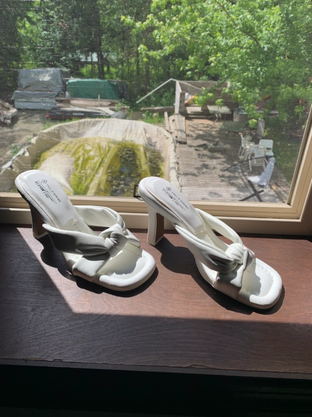 Call It Spring White Knot Heel Sandals US 7.5 - photo 2