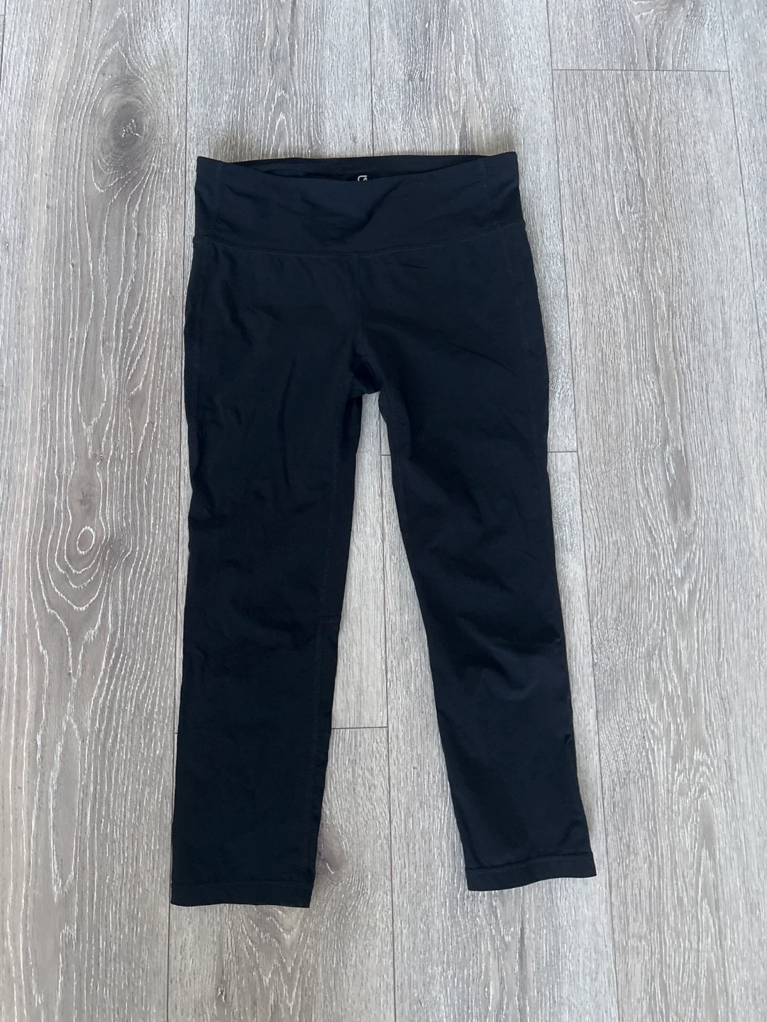 GapFit Black Capris Size S/P