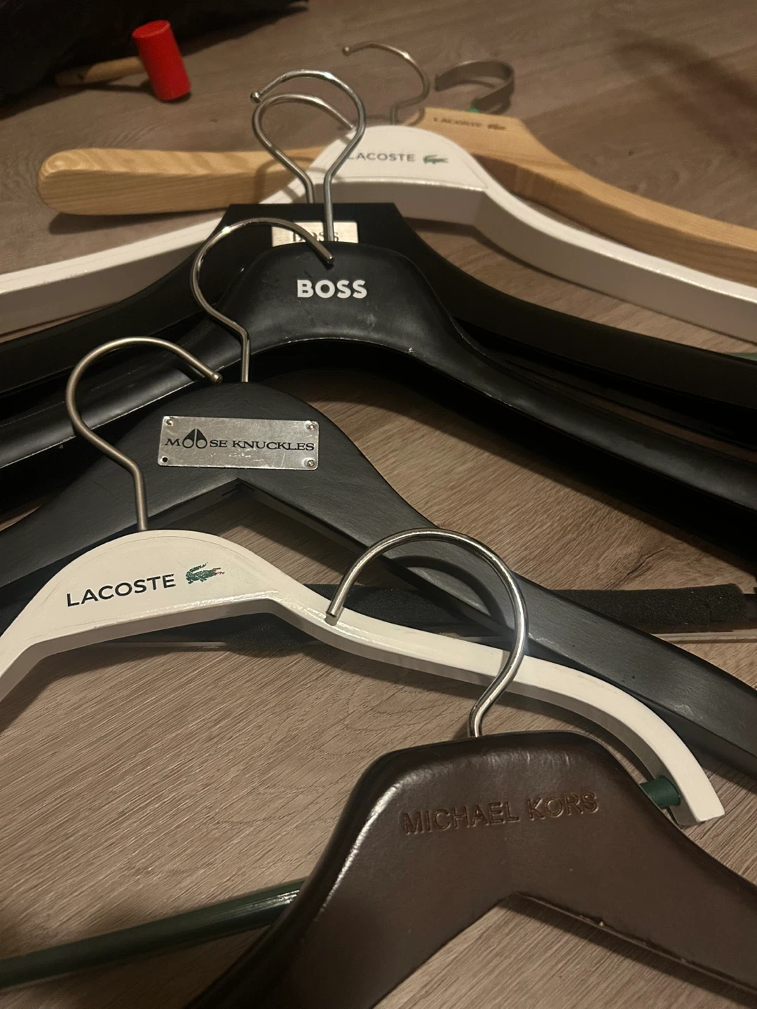 150 Hangers - Polo Ralph Lauren, BOSS, Lacoste & More - photo 3