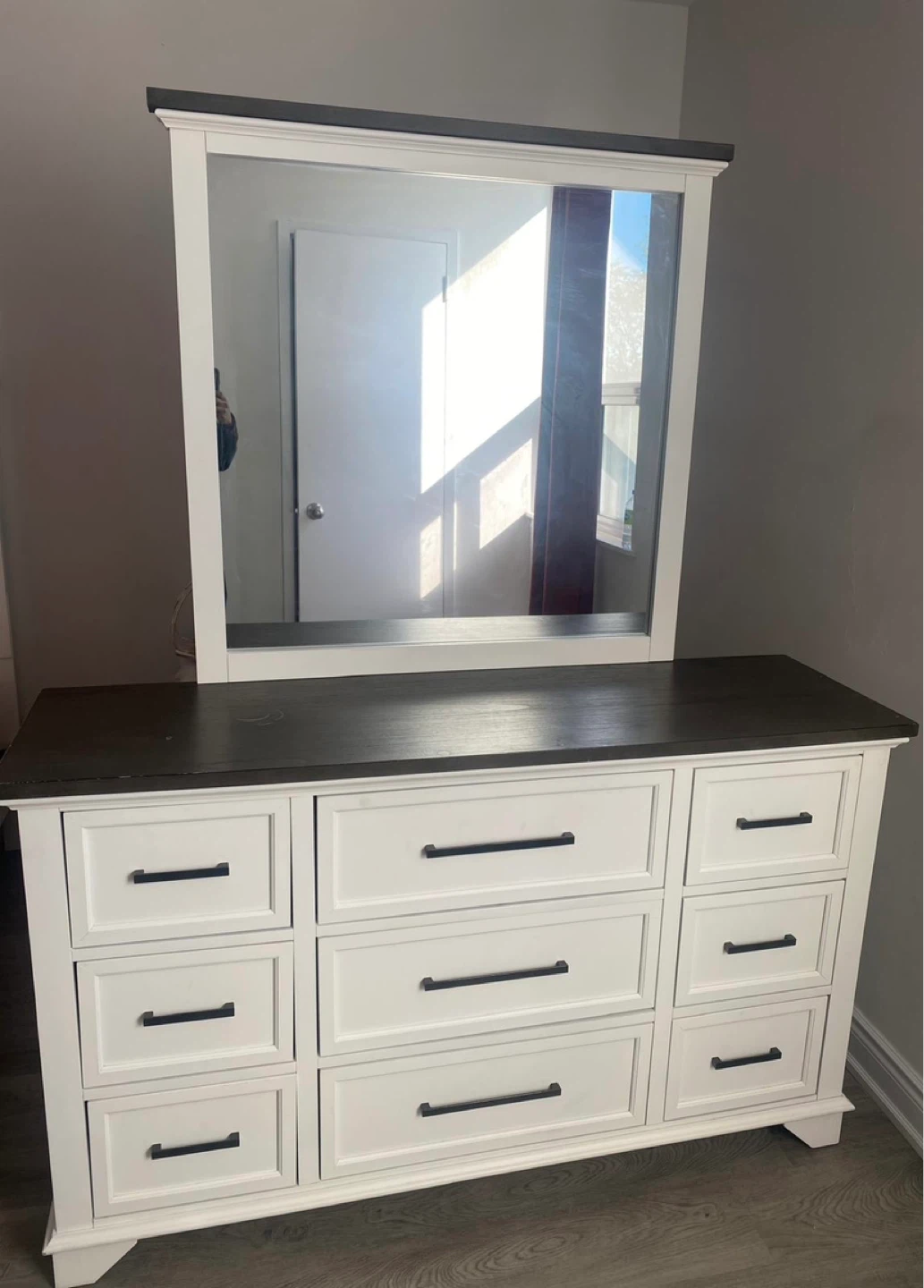 White Dresser with Mirror - photo 2