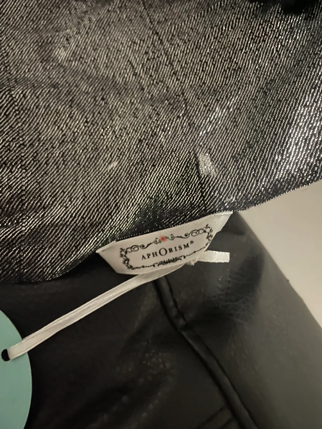 APHORISM Scarf with Silver Metallic Fringing - photo 2