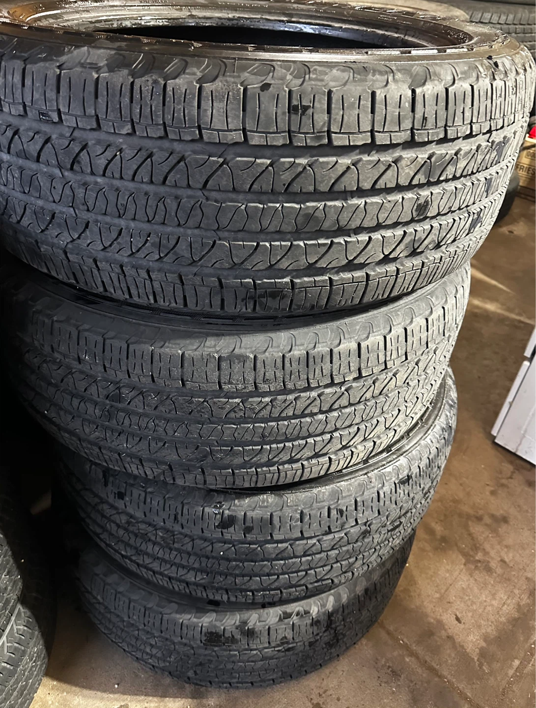 4 All-Season Tires for Sale – 265/50R20 - photo 5