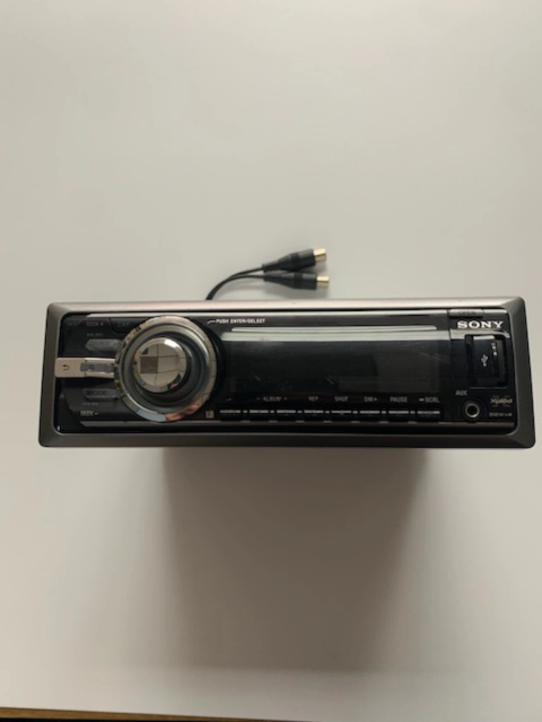 Sony CDX-GT640UI FM/AM Car Stereo