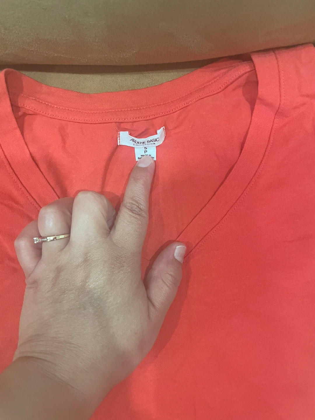 Ardene Basic V-Neck T-Shirt - photo 3