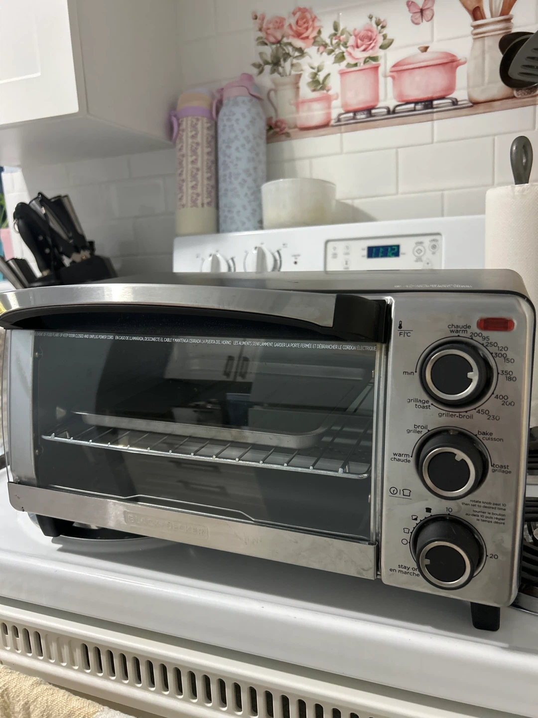 Black and Decker Toaster Oven - photo 2
