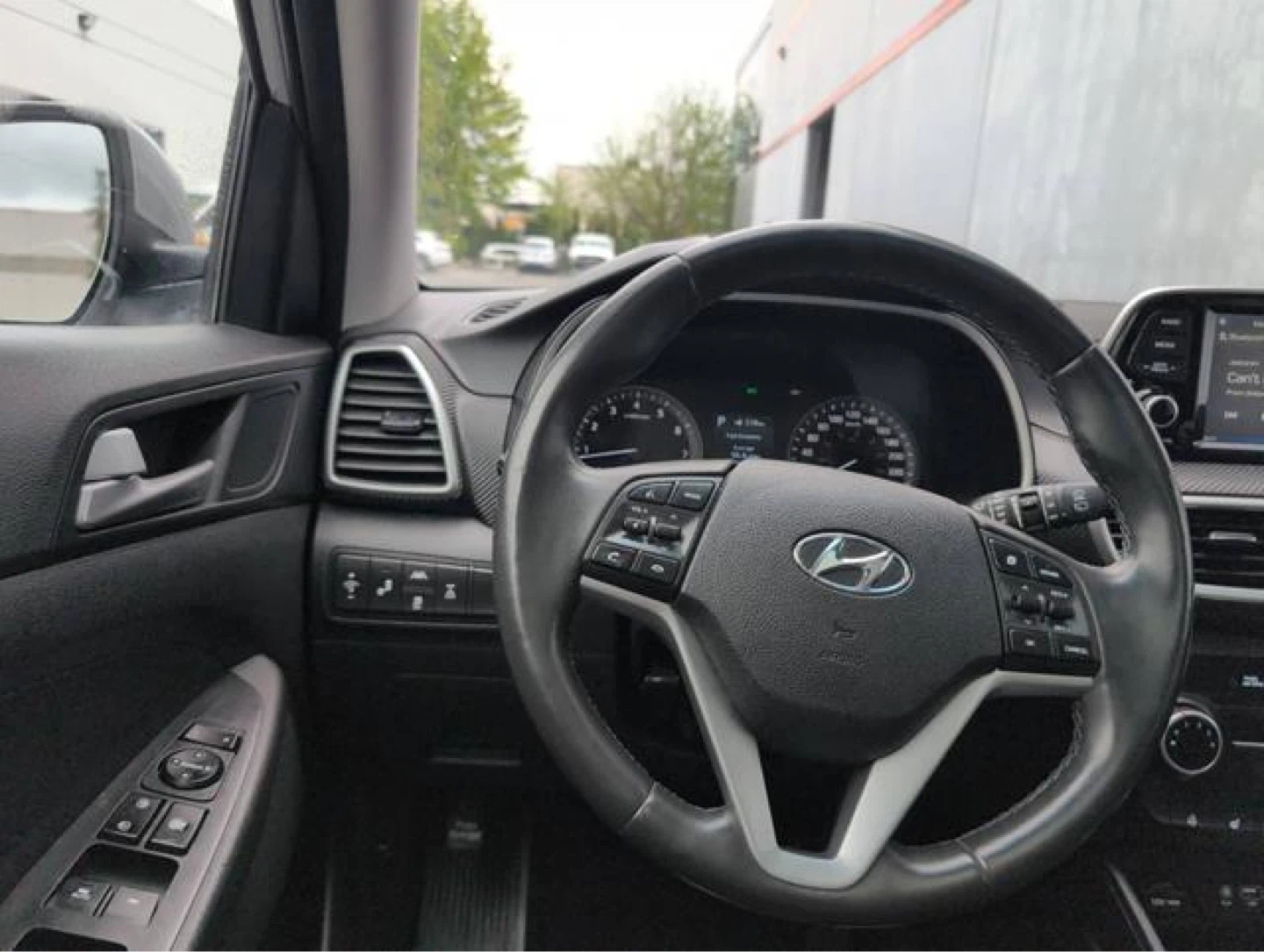 Hyundai Tucson - photo 4