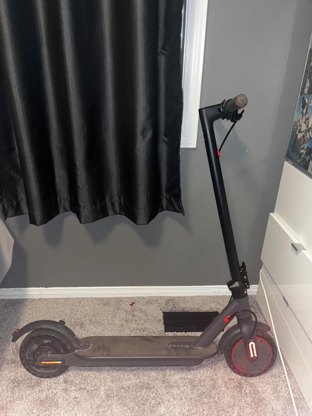 Alloweek A1 Electric scooter.