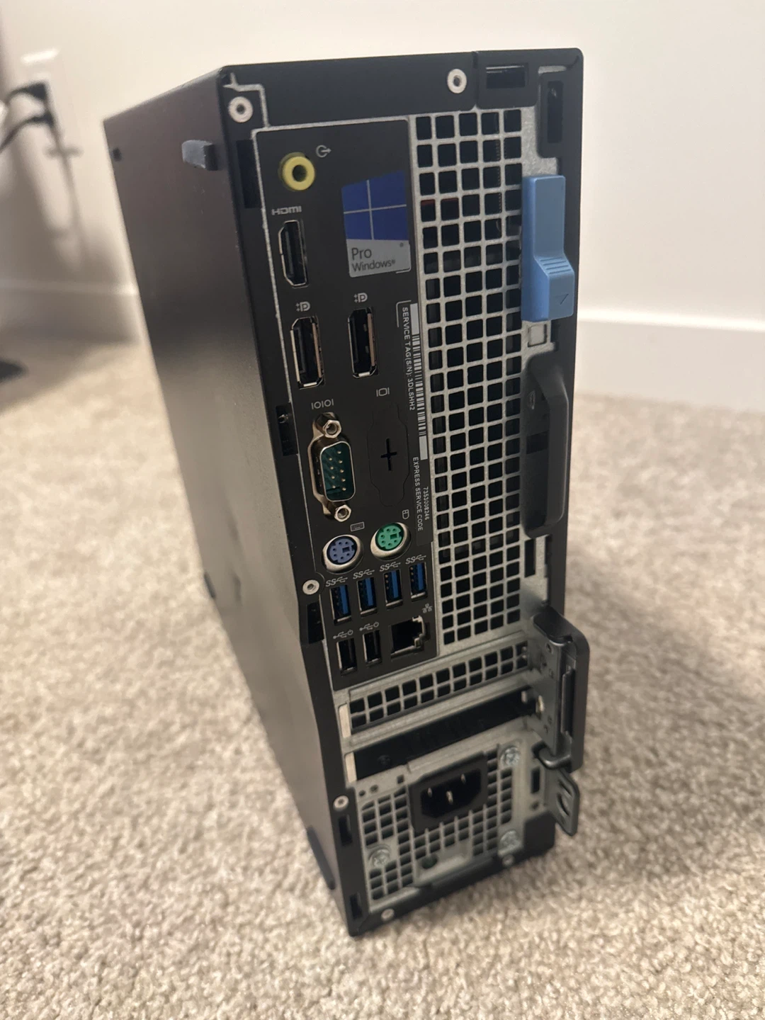 Dell OptiPlex Desktop 7050 - photo 3