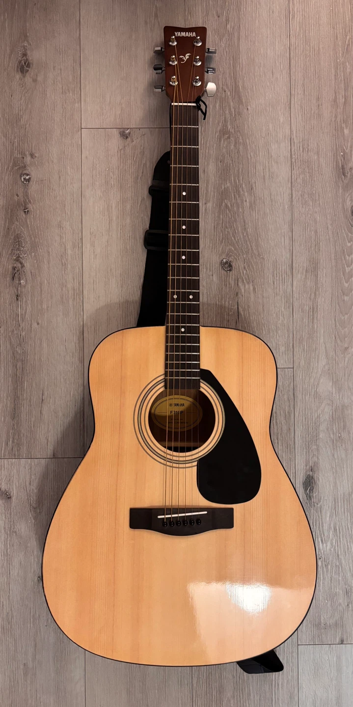 Yamaha F310P Acoustic Guitar