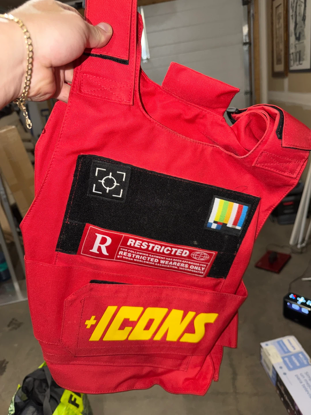 RESTRICTED ICONS Red Tactical Vest