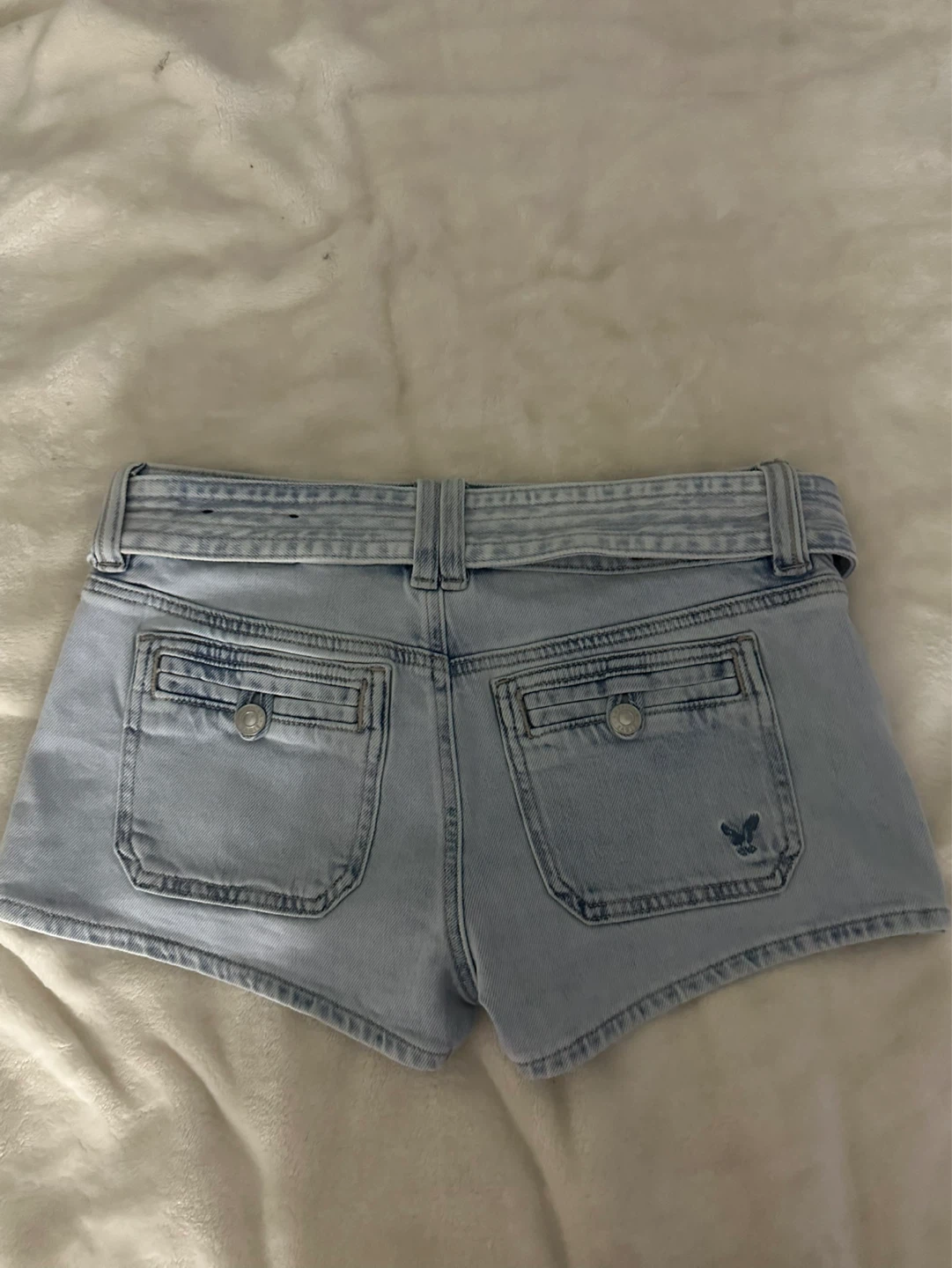 American eagle low rise jean shorts- size 2 - photo 2