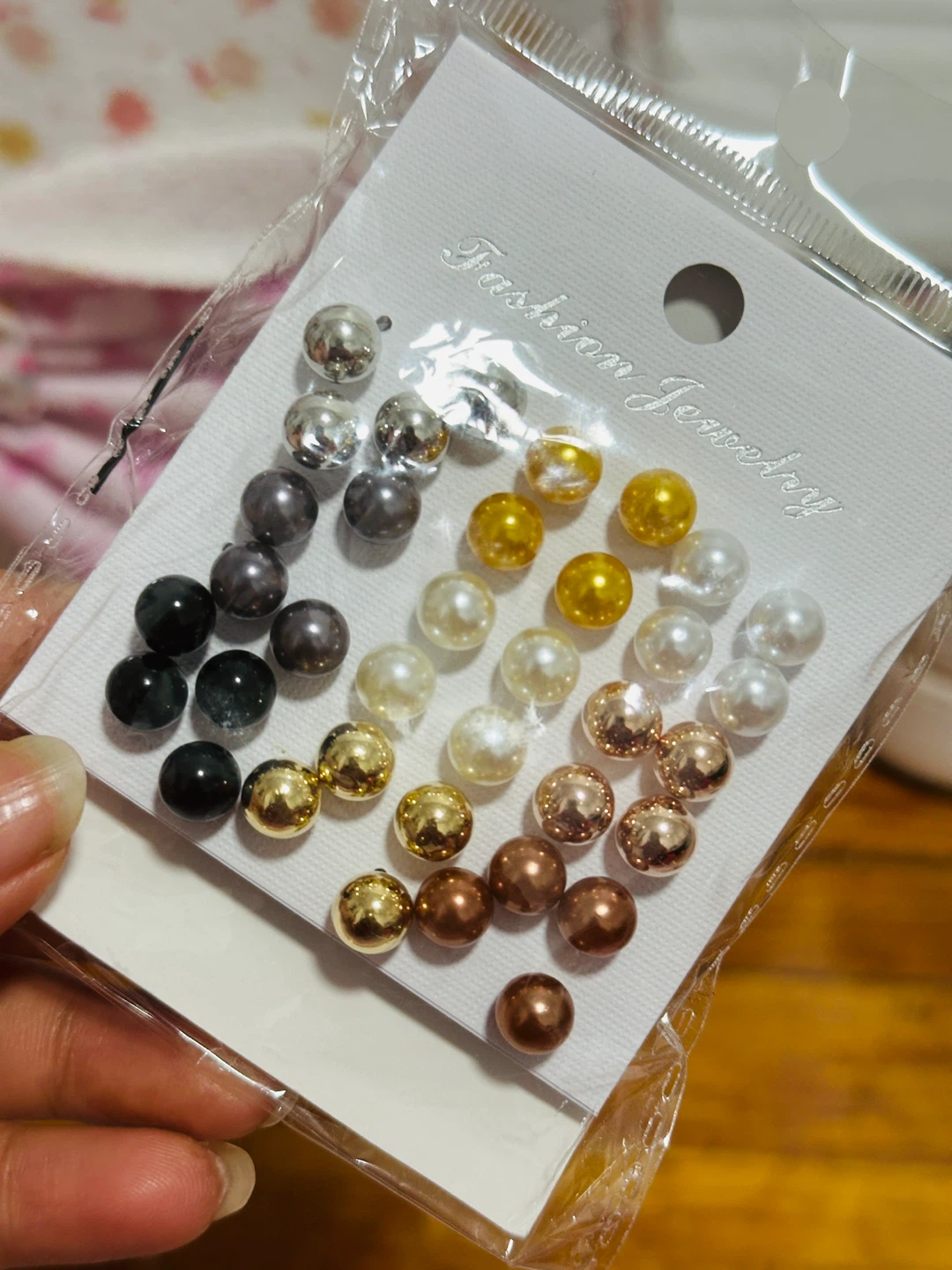 Fashion Jewelry Faux Pearl and Bead Stud Earrings Set