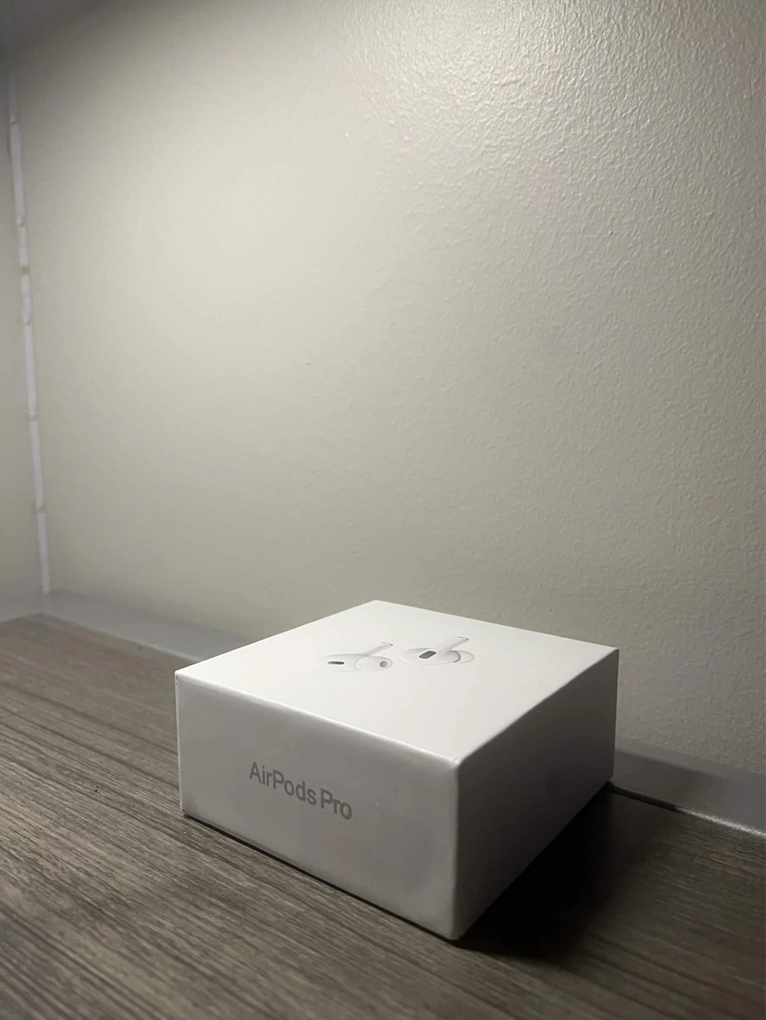 Apple AirPods Pro (2nd generation) with MagSafe Charging Case - photo 4