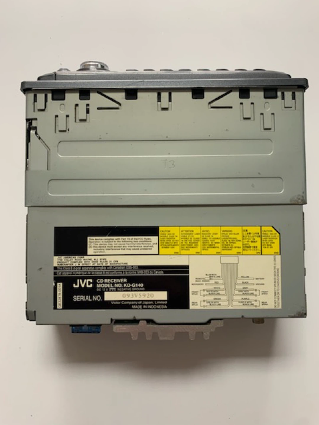 JVC KD-G140 CD Receiver - photo 3