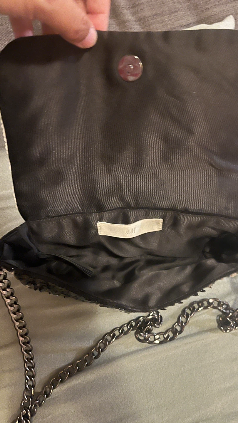 H&M Sequin Clutch with Chain Strap - photo 3