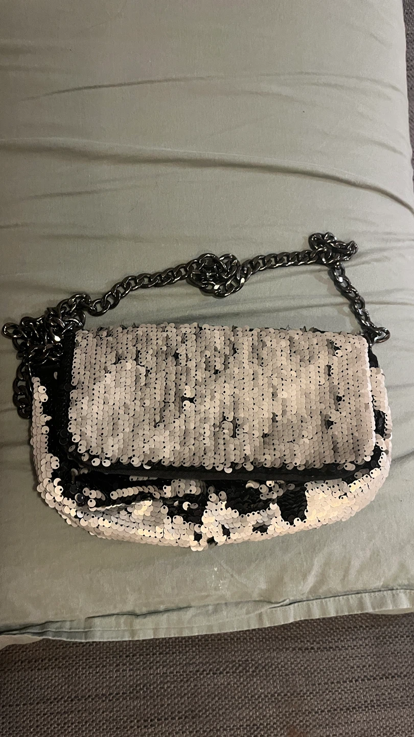 H&M Sequin Clutch with Chain Strap - photo 2