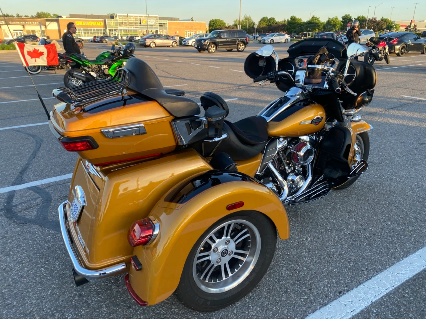 2023 Harley Triglide - photo 2