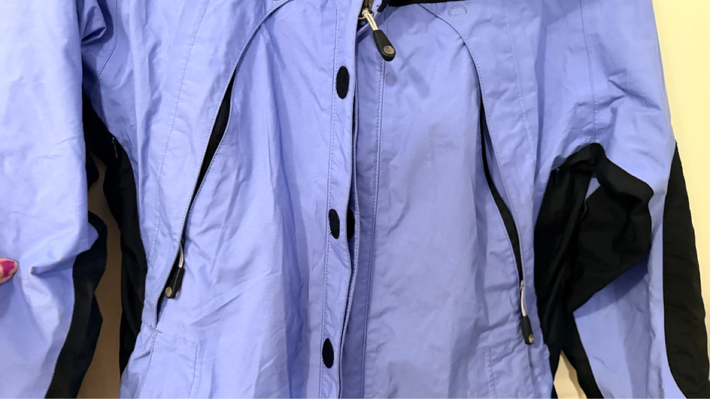 Women's Jacket. Size M - photo 2