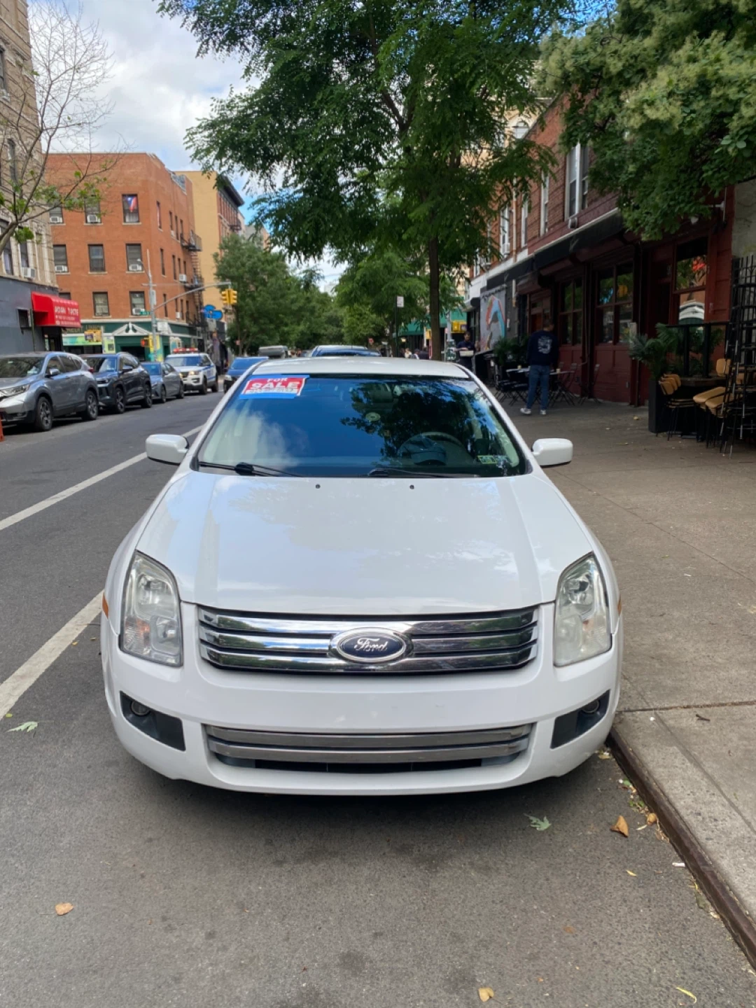 White Ford Fusion 2007 with Low Highway mileage!