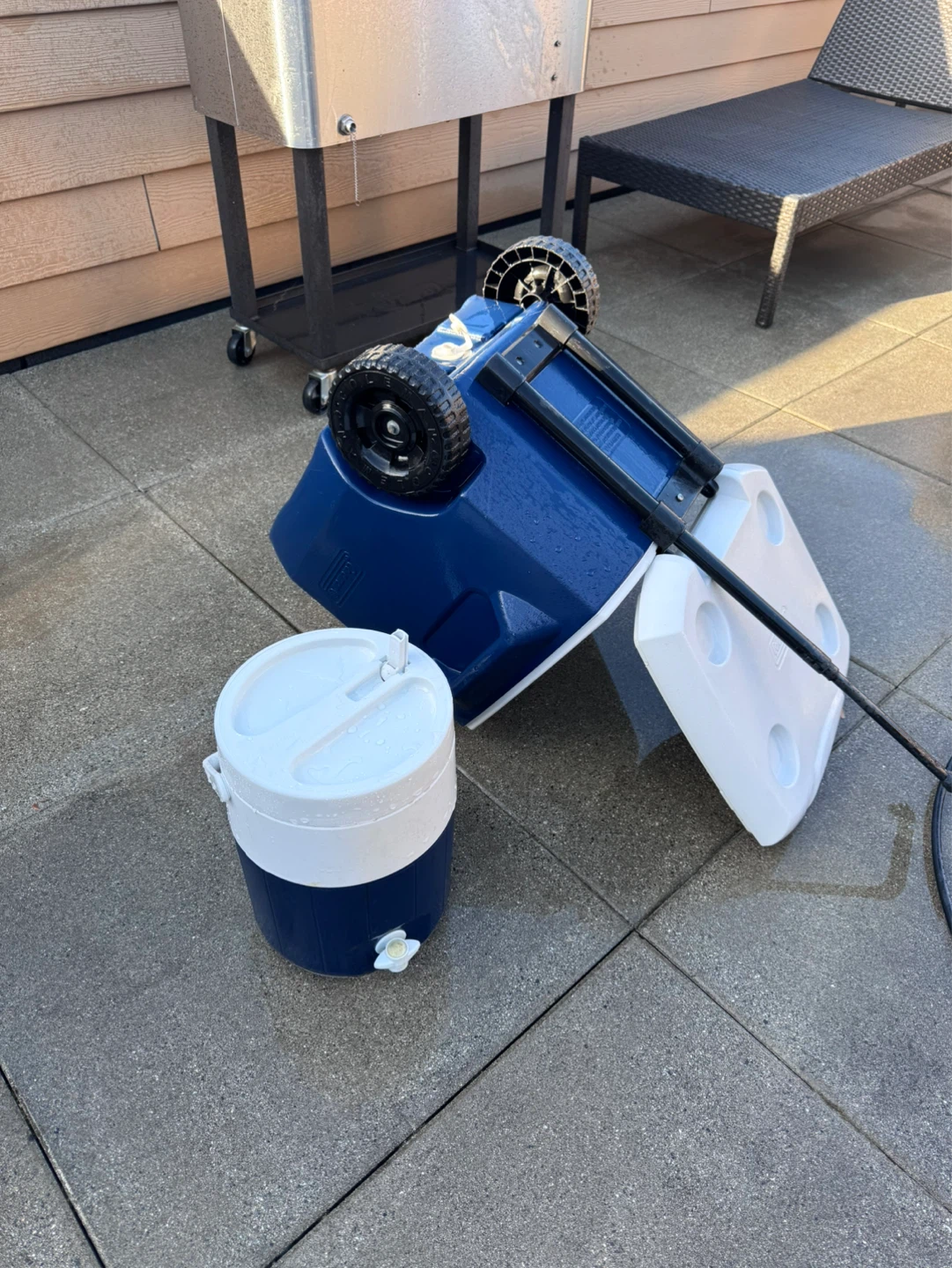 Coleman Rolling Cooler
