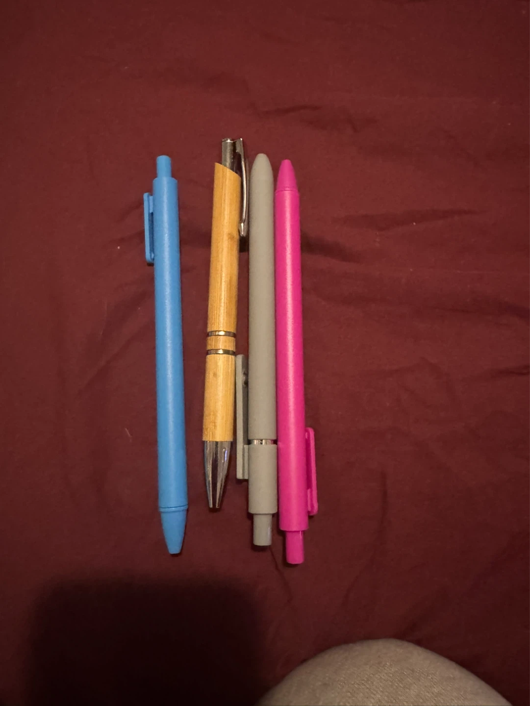 Bundle of 4 Pens
