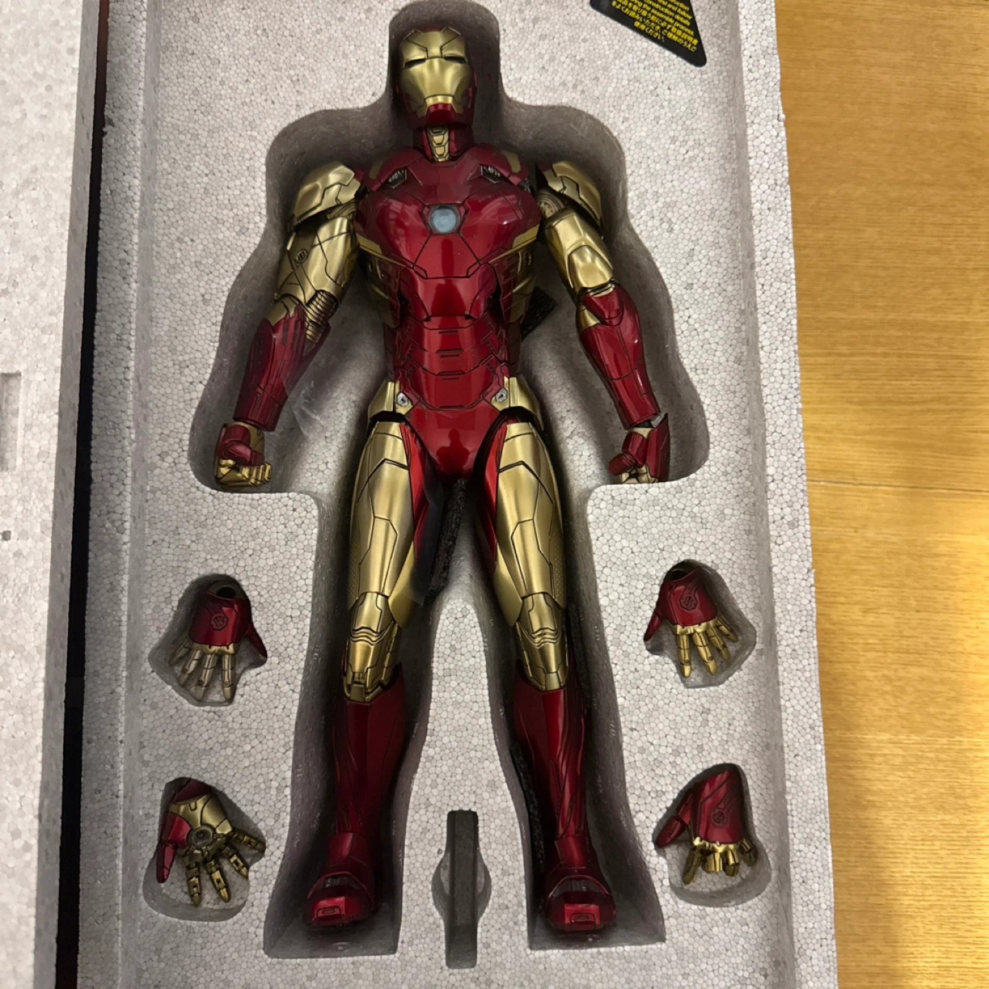 Hot Toys Iron Man Mark XLVI Concept Art Version Diecast - photo 5