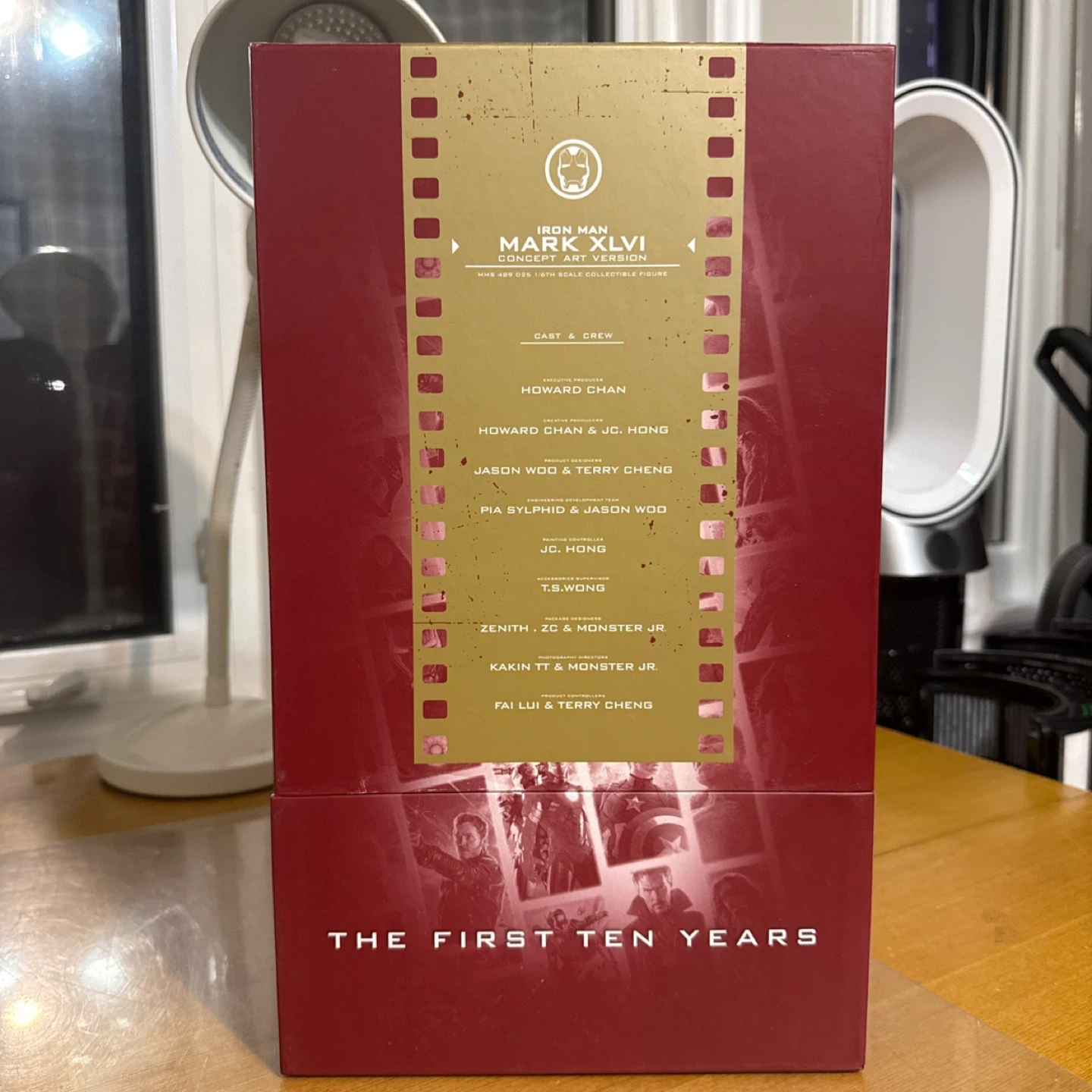 Hot Toys Iron Man Mark XLVI Concept Art Version Diecast - photo 4