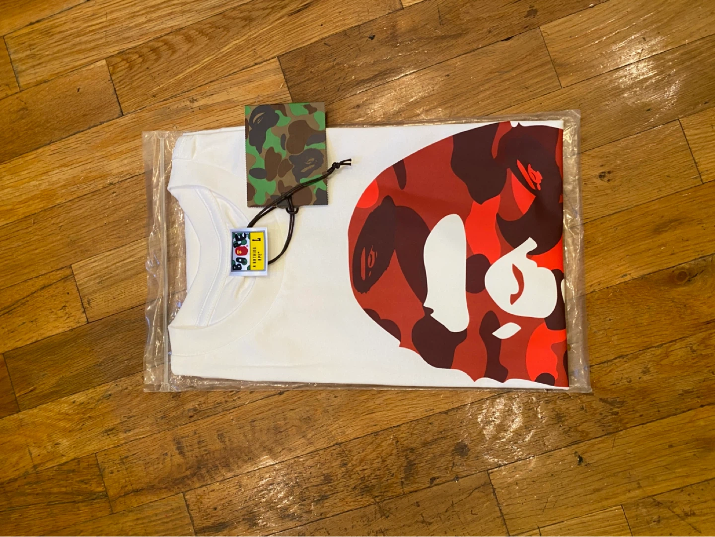 A Bathing Ape BAPE Camo Logo T-Shirt White Size L