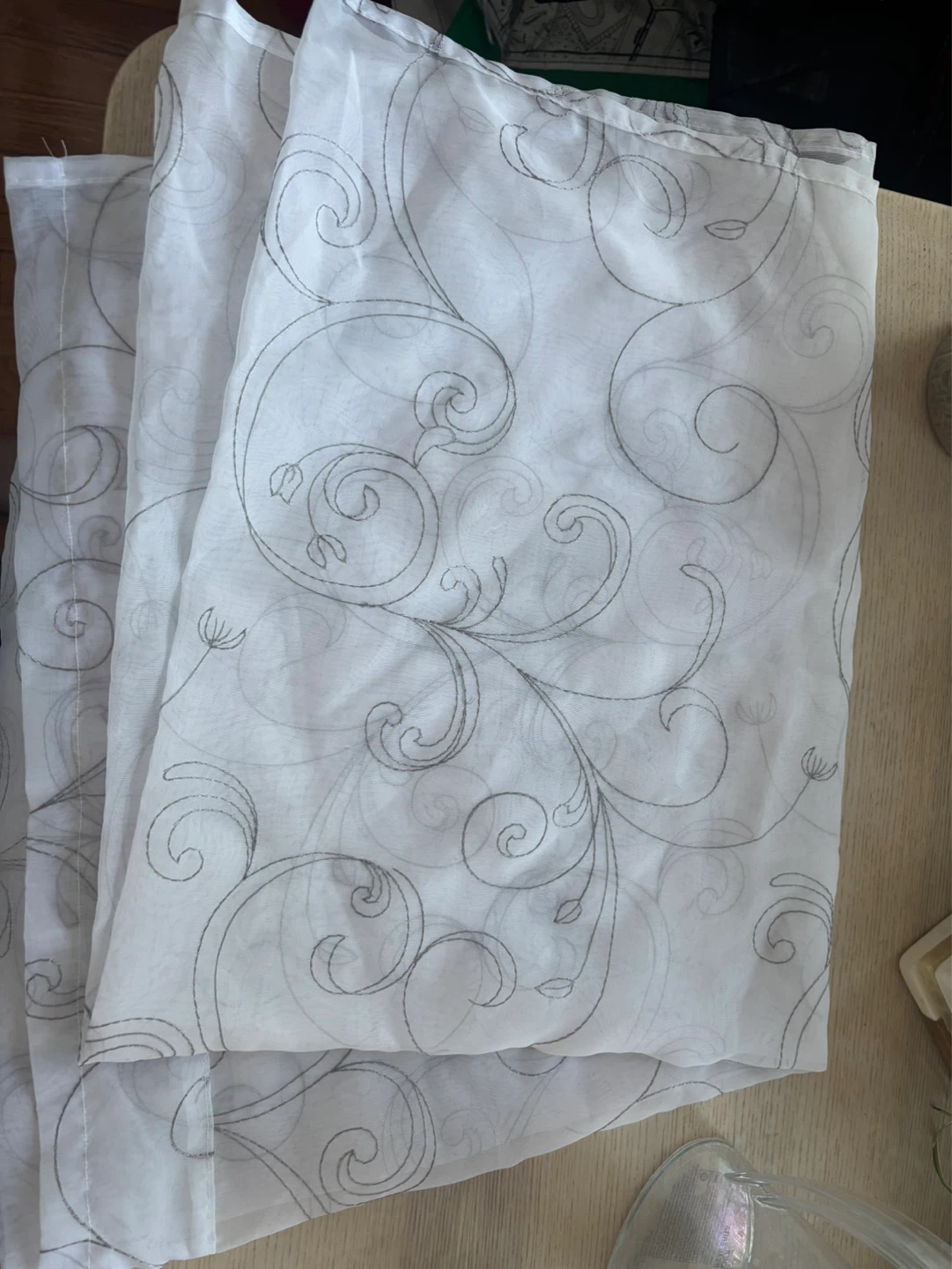 Sheer curtain