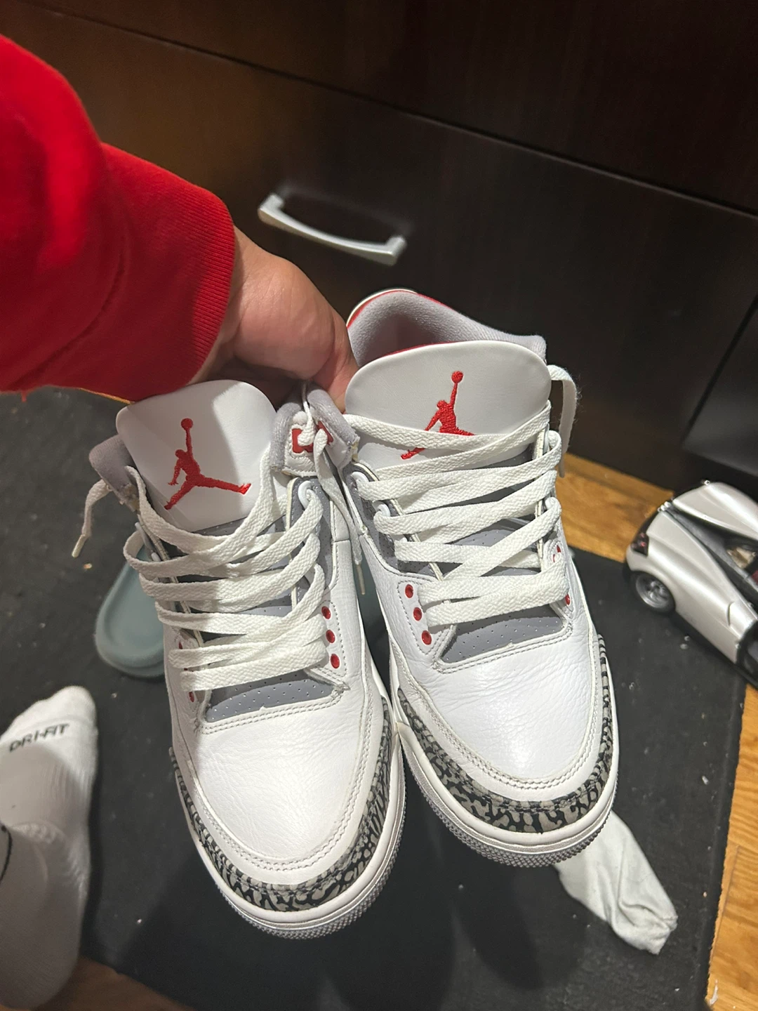 Nike Air Jordan 3 Retro White Red Elephant Print - photo 4