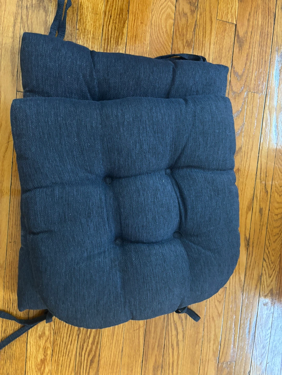 Cushions - photo 3