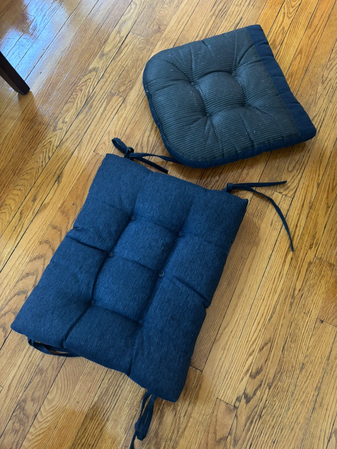 Cushions - photo 2