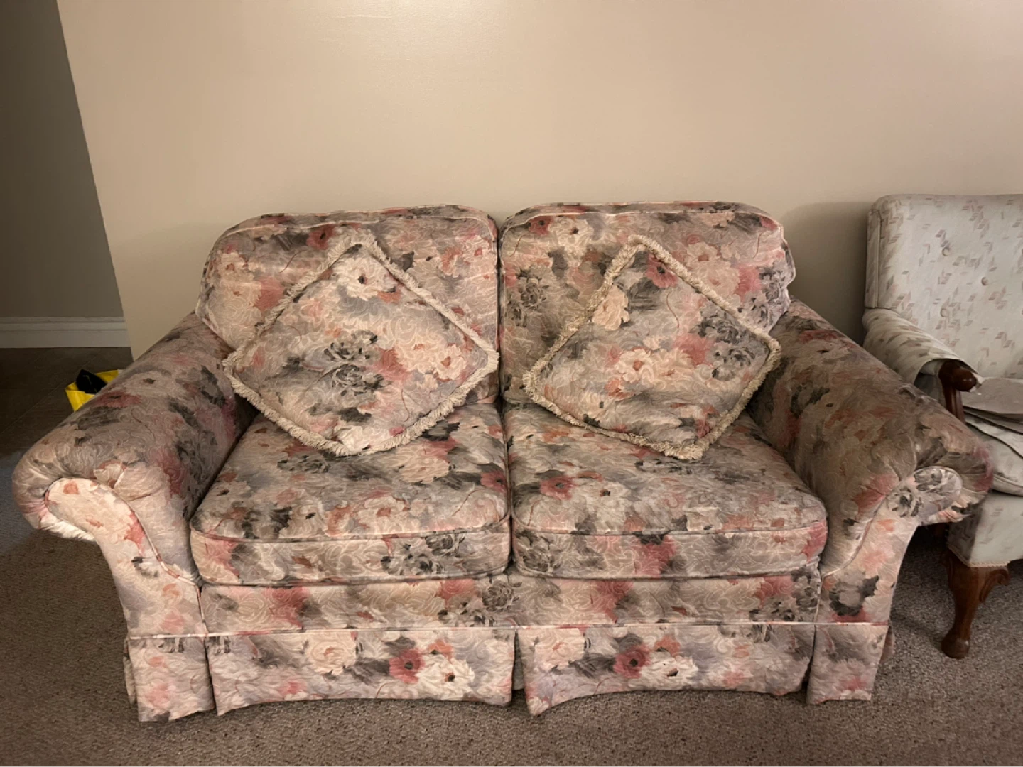Floral Loveseat with Pillows