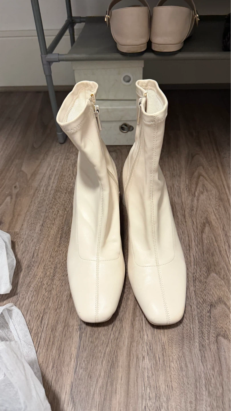 White Ankle Boots with Block Heel - photo 2