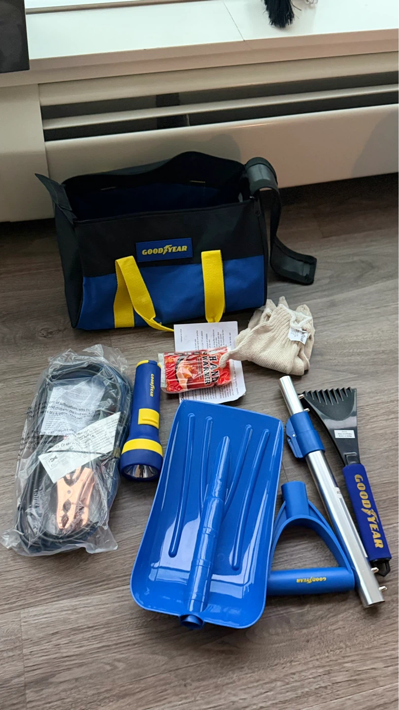 Goodyear Car Emergency Kit with Snow Brush and Shovel - photo 2