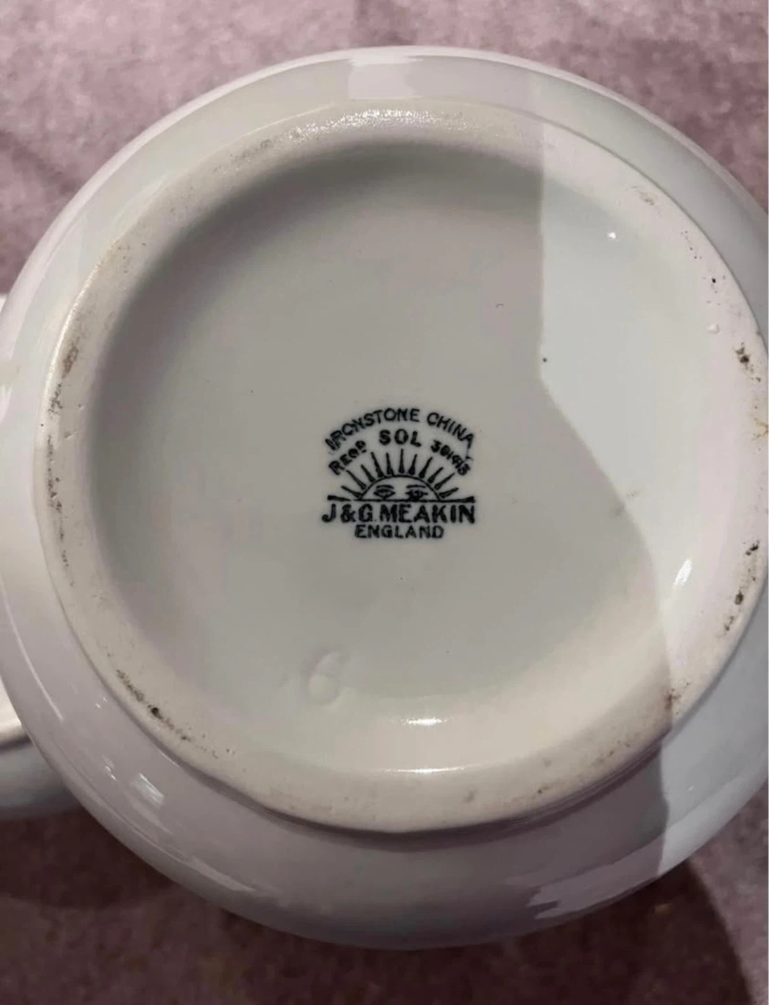 Ironstone pitcher and wash basin - photo 3