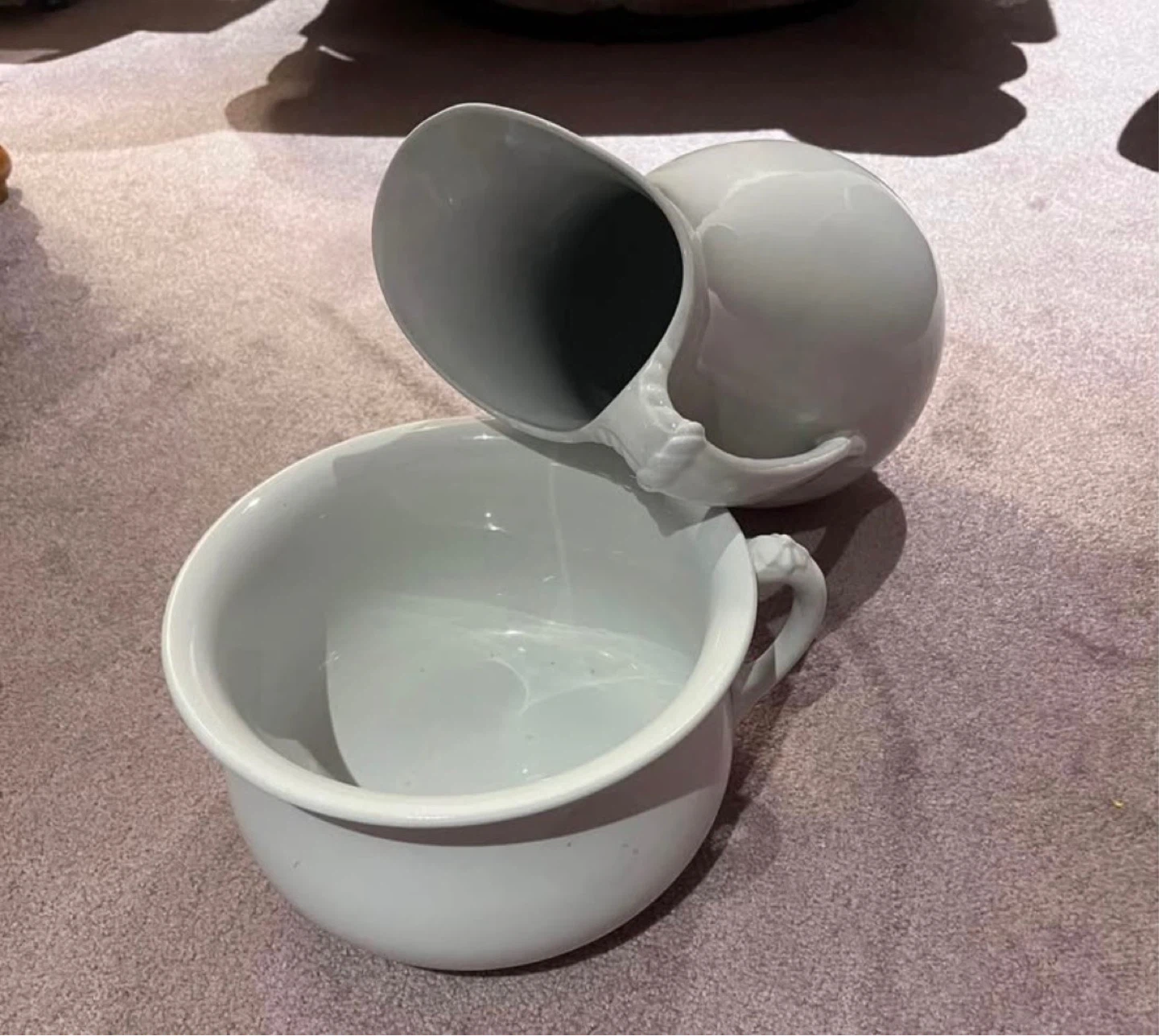 Ironstone pitcher and wash basin - photo 2