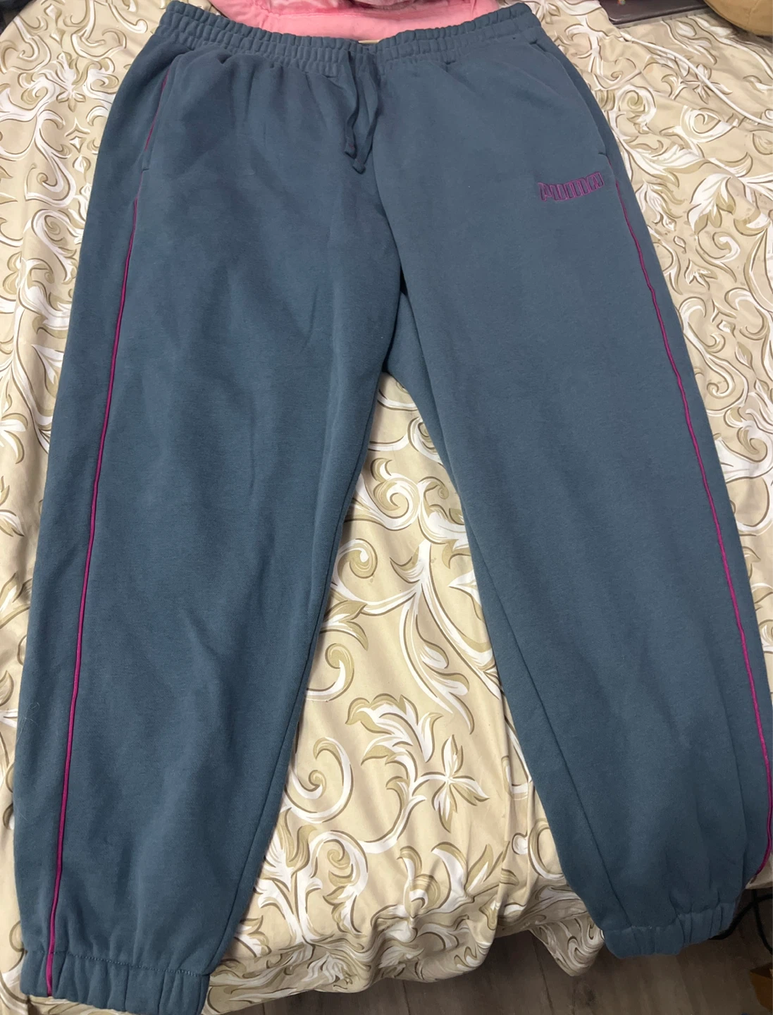 Puma Sweatpants