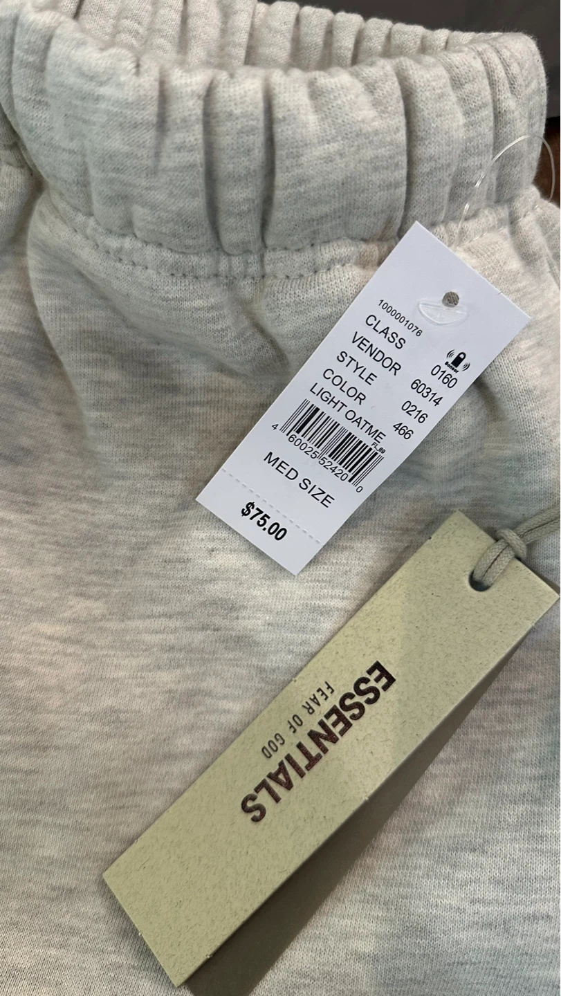ESSENTIALS FOG SHORTS - photo 2